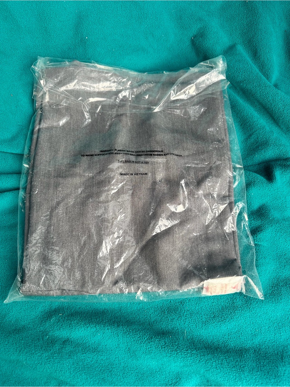 FIGS Catarina One-Pocket Scrub Top Small - Picture 3 of 3